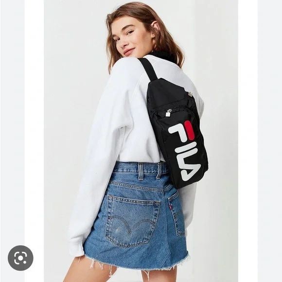 Fila Heritage Sling Bag - Picture 2 of 9